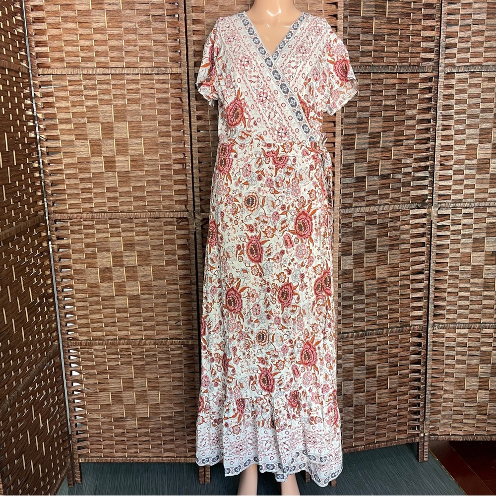 Zesica Floral Wrap Maxi Dress V-neckline, Boho Hippie Cottagecore, Size L.